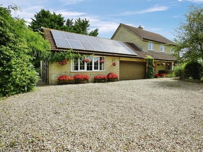4 Bedroom Detached House For Sale In Taunton