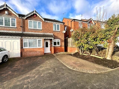4 Bedroom Flat For Sale In Walsall