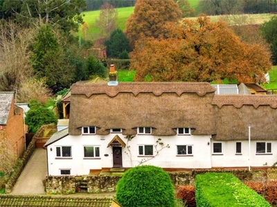 5 Bedroom Detached House For Rent In Milton Keynes, Buckinghamshire