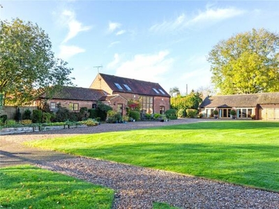 Equestrian Facility For Sale In Newark, Nottinghamshire