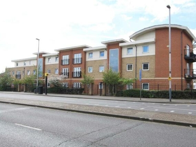 1 Bedroom Apartment For Sale In Hillingdon