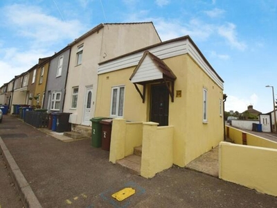 1 Bedroom Property For Sale In Grays