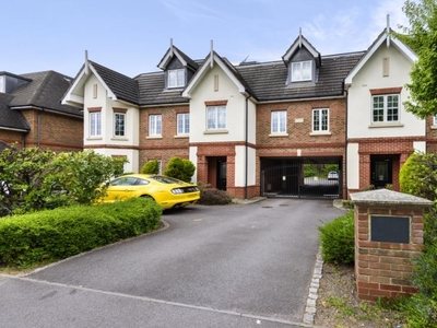 2 Bed Flat/Apartment For Sale in Ascot, Berkshire, SL5 - 4475148