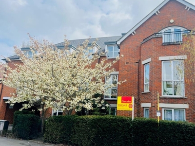 2 Bed Flat/Apartment For Sale in Reading, RG1 - 4874392