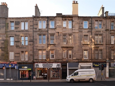 2 bed flat for sale in Leith