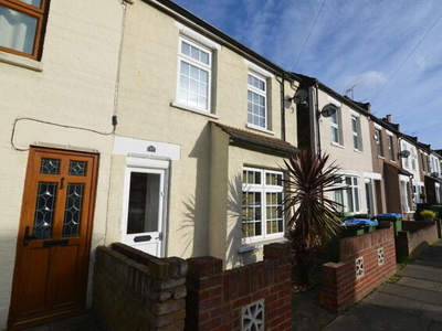 2 Bedroom End Of Terrace House For Rent In New Eltham