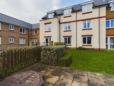 2 Bedroom Flat For Sale In Cosham, Portsmouth