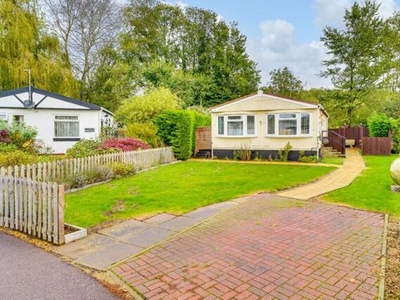 2 Bedroom Mobile Home For Sale In St. Ives, Cambridgeshire