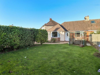 2 bedroom semi-detached bungalow for sale in Downsview Road, Eastbourne, BN20