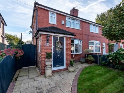2 bedroom semi-detached house for sale in Cliftonville Road, Woolston, WA1