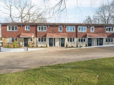 2 Bedroom Semi-detached House For Sale In Orpington, Kent