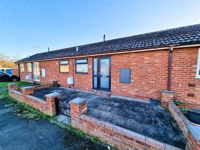 2 Bedroom Terraced Bungalow For Sale In Leominster, Herefordshire