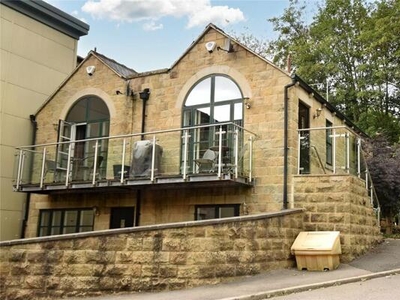 2 Bedroom Terraced House For Sale In Horsforth, Leeds
