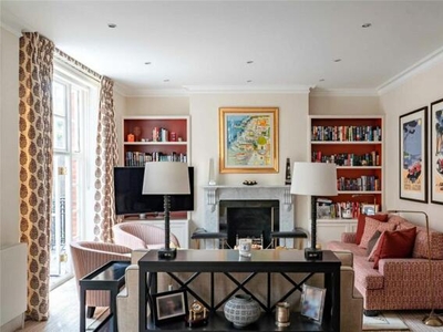 3 Bedroom Apartment For Sale In St Loo Avenue, Chelsea