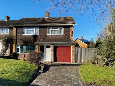 3 Bedroom Detached House For Sale In Chelsfield