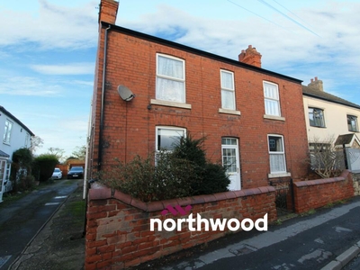3 bedroom detached house for sale in High Street, Hatfield, Doncaster, DN7