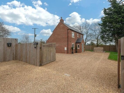 3 Bedroom Detached House For Sale In Wheaton Aston, Stafford