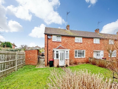 3 bedroom end of terrace house for sale in Strangers Close, Canterbury, Kent, CT1 3XQ, CT1