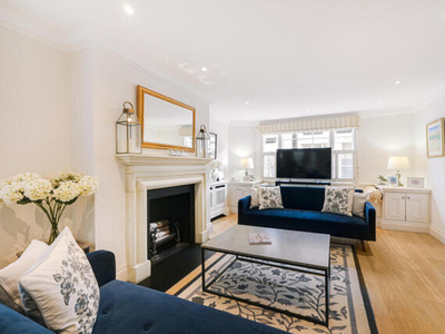 3 Bedroom Mews Property For Rent In
Belgrave Square