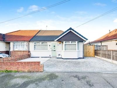 3 Bedroom Semi-detached Bungalow For Sale In Staines-upon-thames