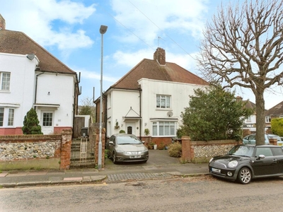 3 bedroom semi-detached house for sale in Chamberlain Road, Eastbourne, BN21