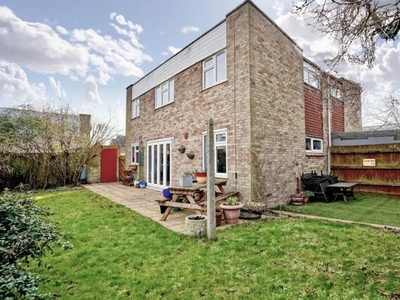 3 Bedroom Semi-detached House For Sale In Eynesbury, Cambridgeshire