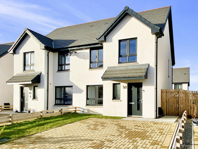 3 Bedroom Semi-detached House For Sale In Forres