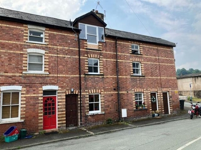 3 Bedroom Terraced House For Rent In Llanidloes, Powys