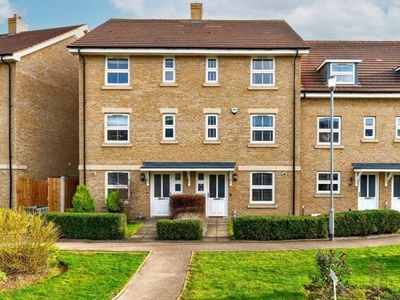 3 Bedroom Town House For Sale In Royston