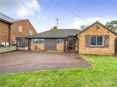 4 Bedroom Bungalow For Sale In Flore, Northamptonshire