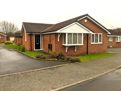 4 bedroom detached bungalow for sale in Clayworth Drive, Bessacarr, Doncaster, DN4