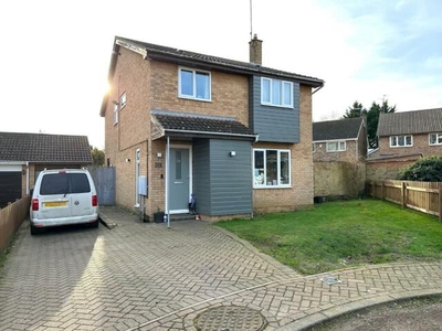 4 Bedroom Detached House For Sale In Ecton Brook