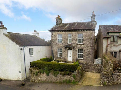 4 Bedroom Detached House For Sale In Grange-over-sands, Cumbria