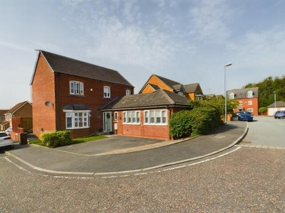 4 Bedroom Detached House For Sale In Hyde
