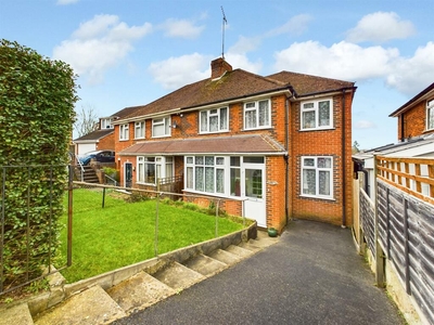 4 bedroom semi-detached house for sale in Coniston Drive, Tilehurst, Reading, RG30