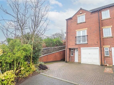 4 Bedroom Semi-detached House For Sale In North Leas, Ashbourne
