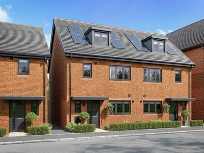 4 Bedroom Semi-detached House For Sale In Whiteley , Hampshire