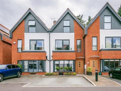 4 Bedroom Terraced House For Sale In Guildford