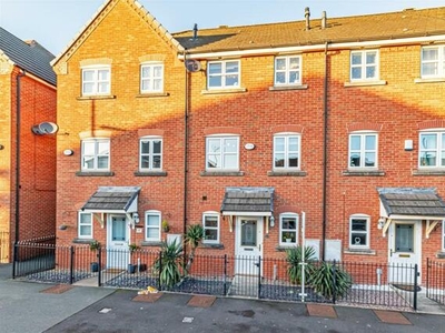 4 Bedroom Town House For Sale In Great Sankey