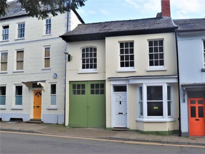 4 Bedroom Town House For Sale In Monmouth