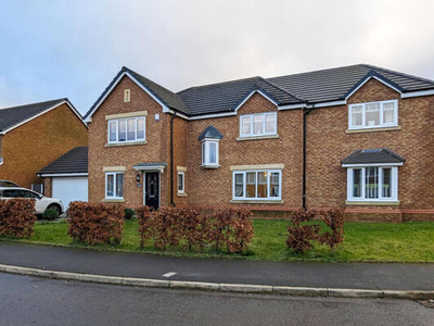 5 Bedroom Detached House For Rent In Rochdale