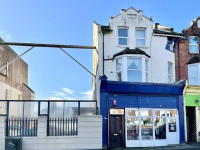 5 Bedroom End Of Terrace House For Sale In Bexhill-on-sea