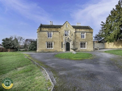 6 bedroom detached house for sale in The Old Rectory, Boat Lane, Sprotbrough, Doncaster, DN5