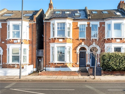 Tooting Bec Road, London, SW17 2 bedroom flat/apartment in London