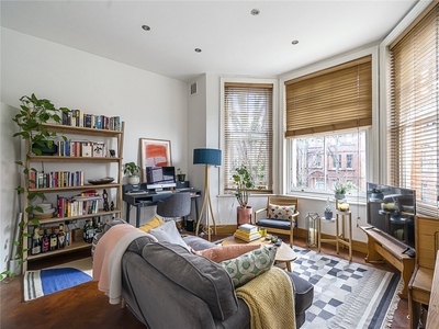 1 bedroom property for sale in Compayne Gardens, London, NW6