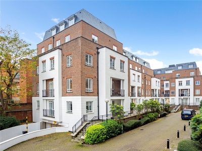 1 bedroom property for sale in Heathfield Terrace, London, W4