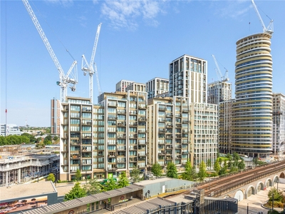 1 bedroom property for sale in White City Living, London, W12