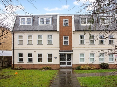 1 bedroom property for sale in Swallow Court, Hertford, SG14