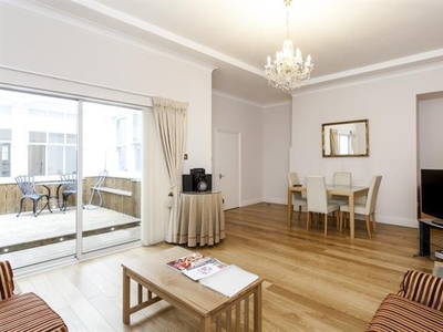 1 bedroom property to let in Hertford Street, Mayfair, London