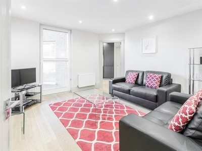 1 bedroom property to let in The Quadrant Richmond TW9